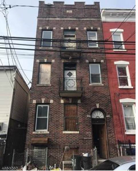 76 Stone St - Photo 1