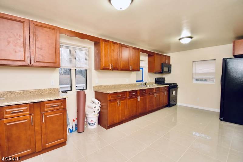 55 Route 23 - Photo 1