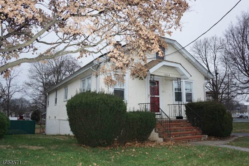 1304 Hamilton Blvd - Photo 1