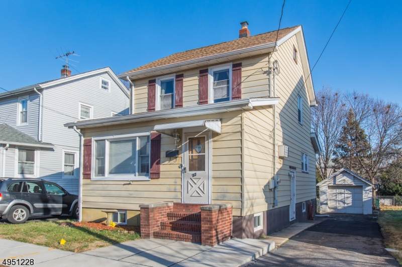 32 Fritz St - Photo 1
