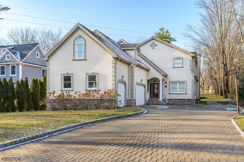 143 Kline Blvd - Photo 1