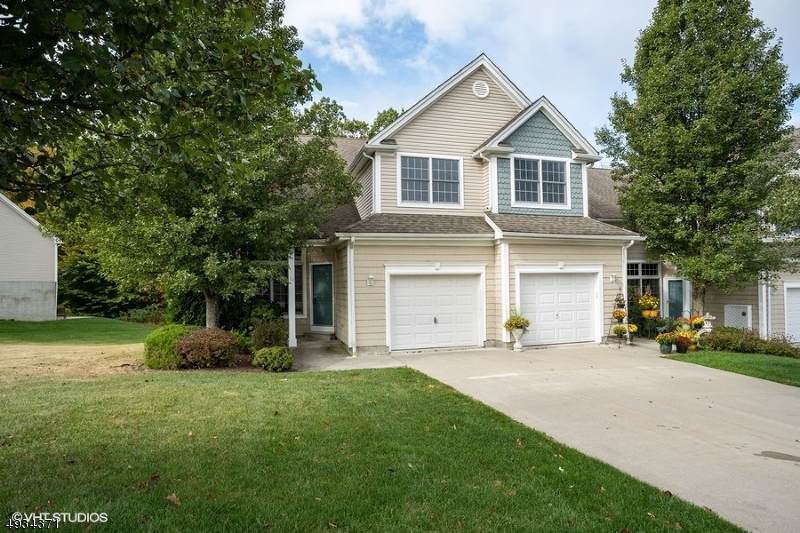 1 Spring Hollow Rd - Photo 1