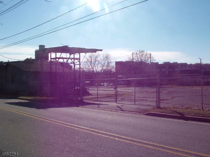 38 Diller Ave - Photo 1