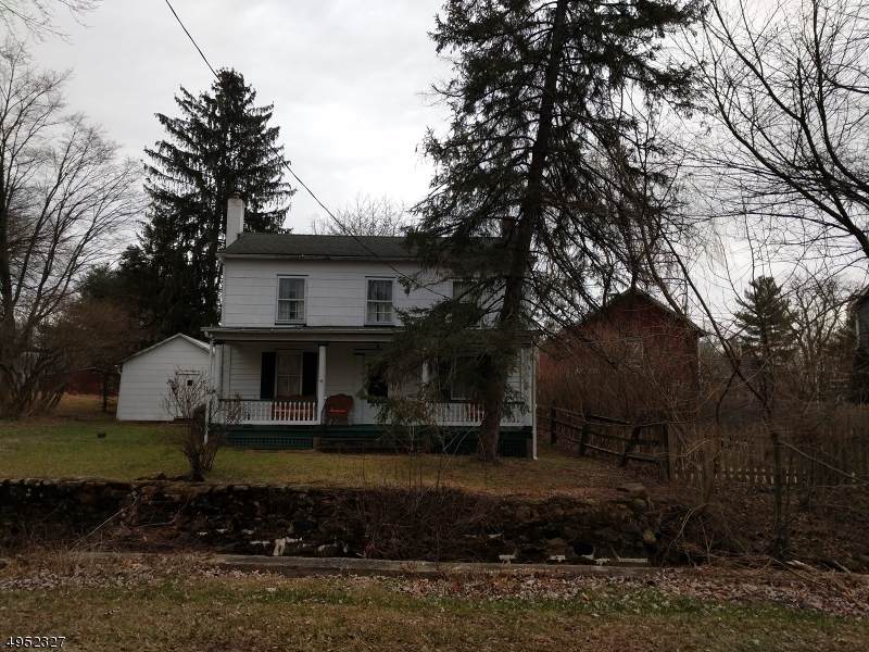 4 Sweet Hollow Rd - Photo 1