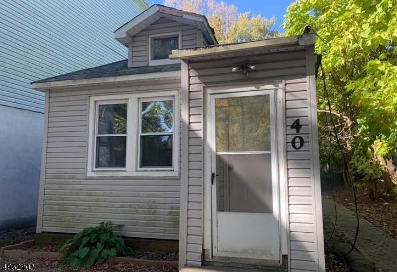 40 Riverlawn Dr - Photo 1
