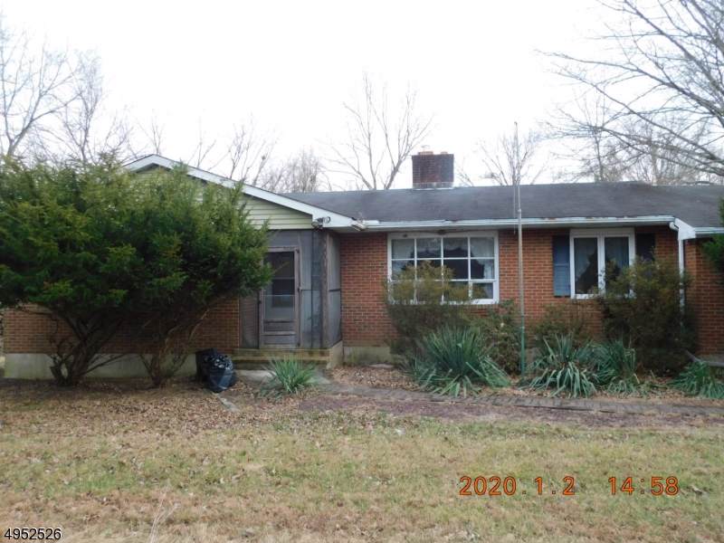 42 Hewitt Rd - Photo 1