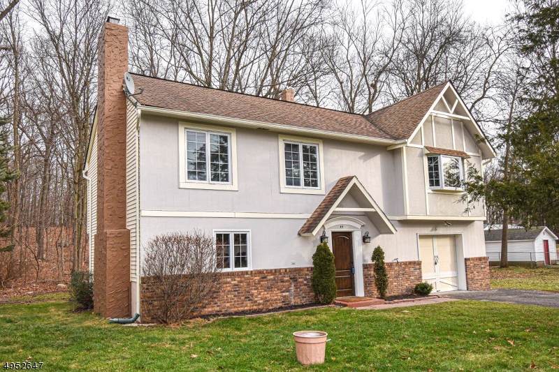 97 Hillside Ave - Photo 1