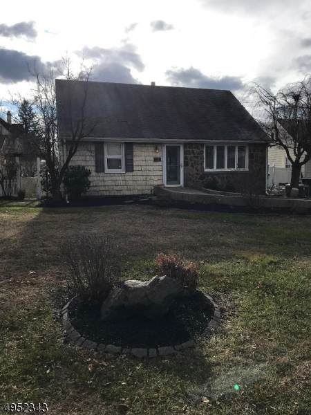 131 Waverly Pl - Photo 1