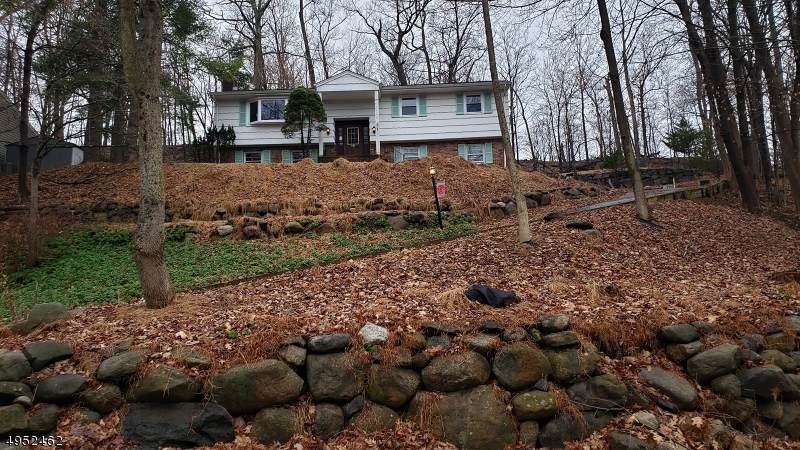 195 Hilltop Ct - Photo 1