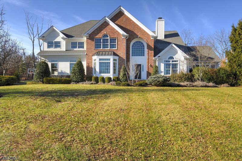 1 Morningside Ct - Photo 1
