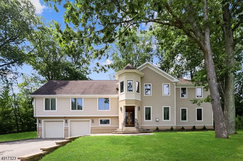 161 Mountain Avenue - Photo 1