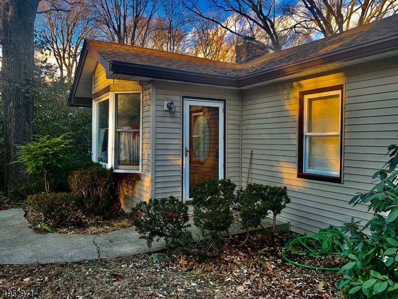 81 Balsam Rd - Photo 1