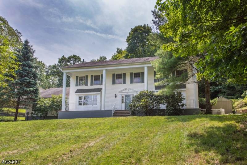 71 Alder Ave - Photo 1