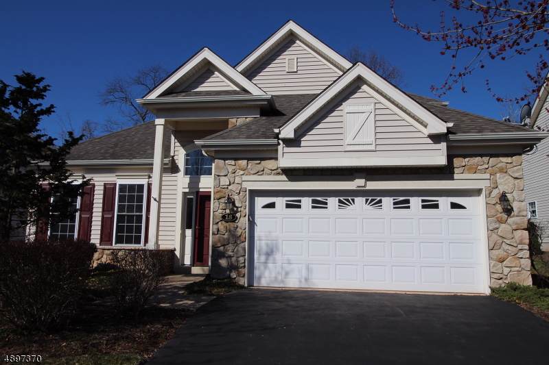 18 Moore Dr - Photo 1
