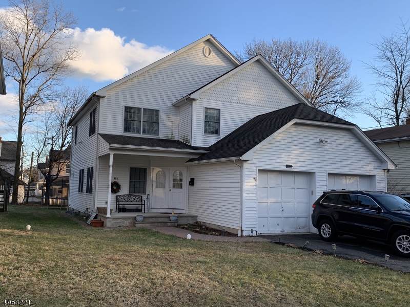 406 Lincoln St - Photo 1