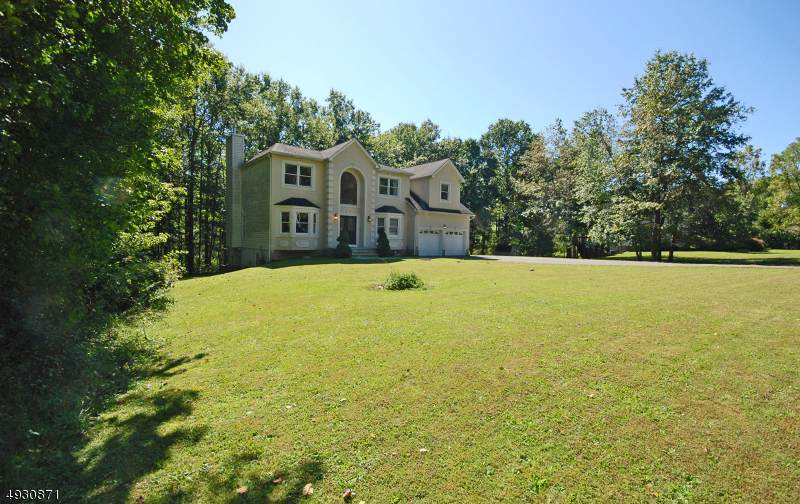 567 River Rd - Photo 1