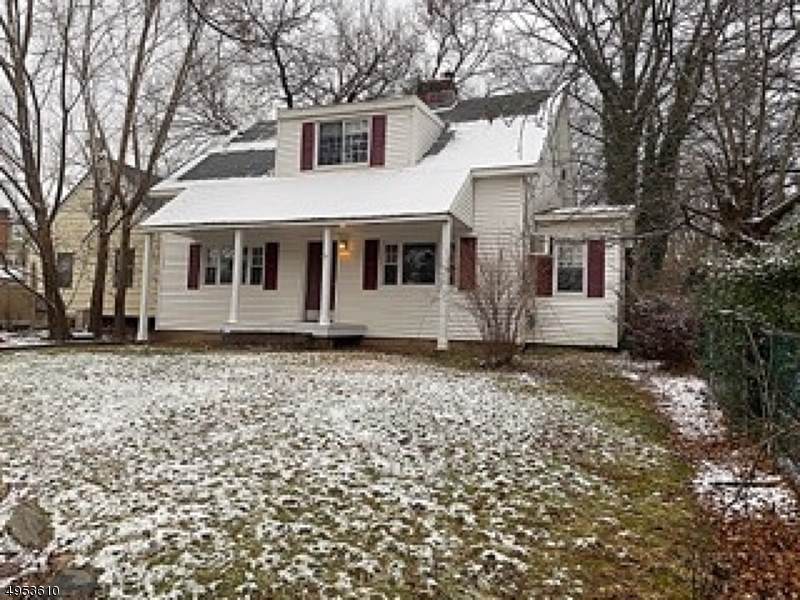 26 Boyden Ave - Photo 1