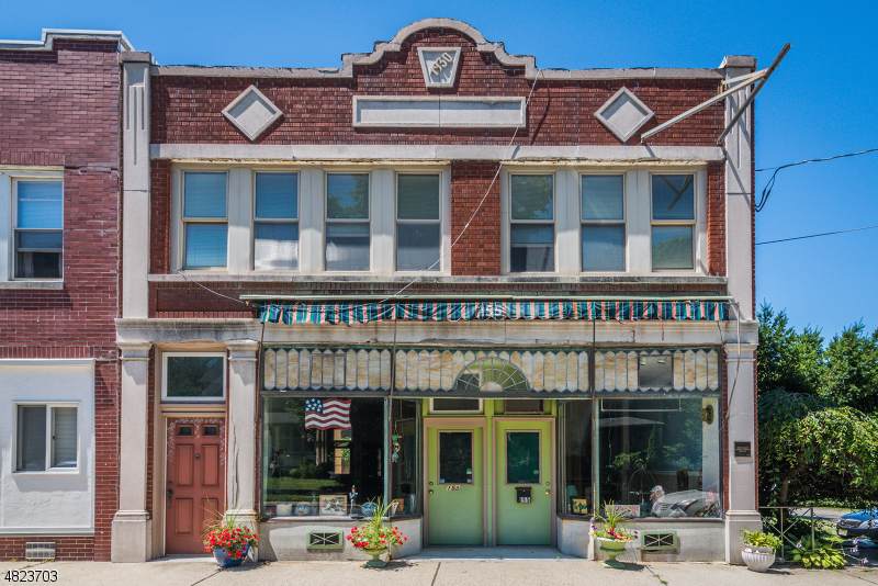 155 Main St - Photo 1