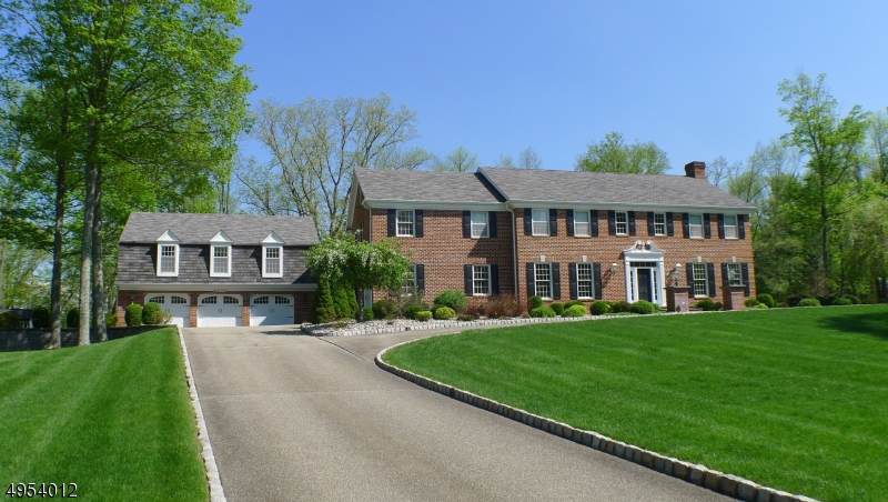 12 Cedar Glen Dr - Photo 1