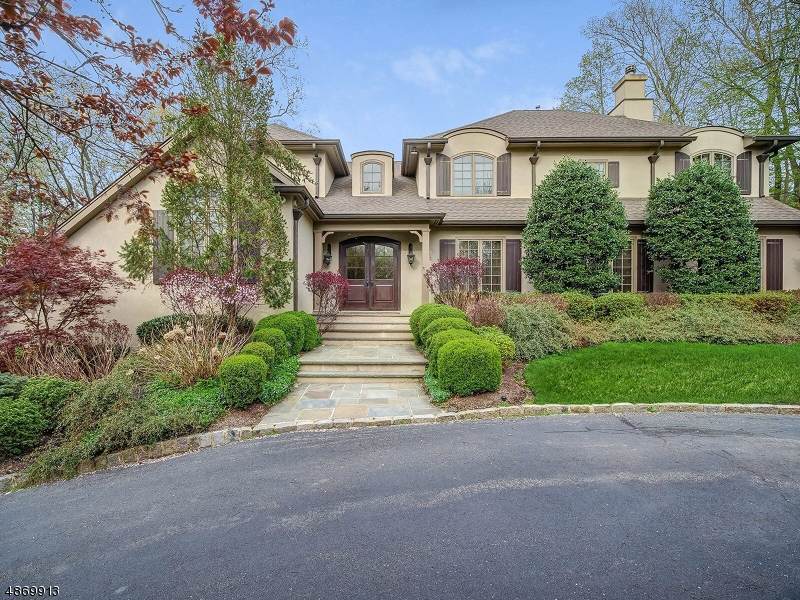 9 Princeton Rd - Photo 1