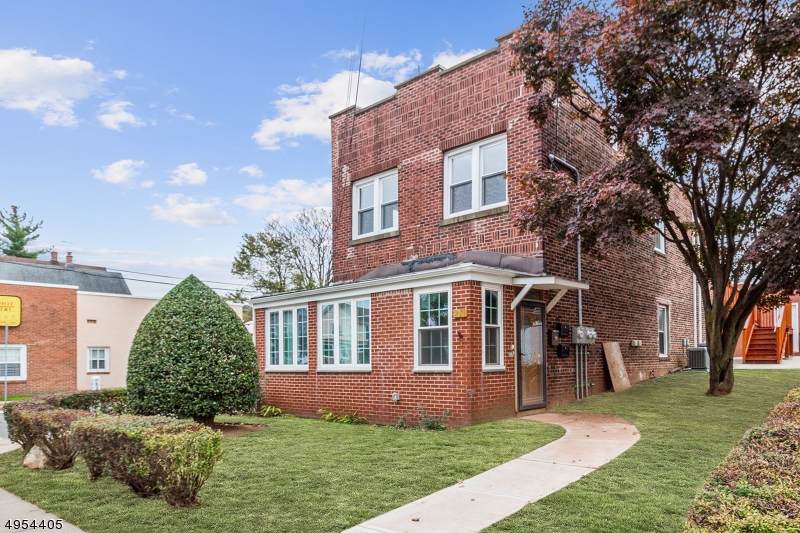 271 Amboy Ave - Photo 1 271 Amboy Ave - Photo 1