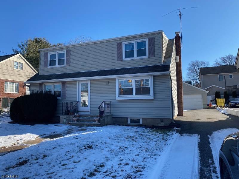 410 Union Blvd - Photo 1
