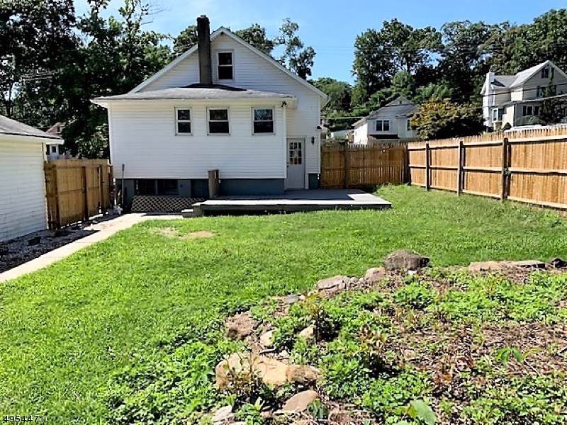 98 White Meadow Ave - Photo 1