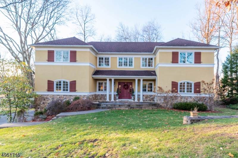 51 Headley Rd - Photo 1
