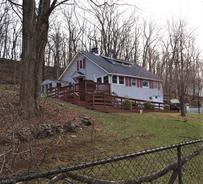 5 Knollwood Dr - Photo 1