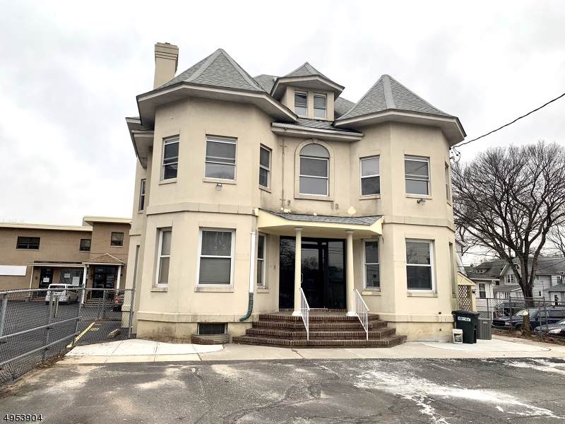 1284 N Broad St - Photo 1