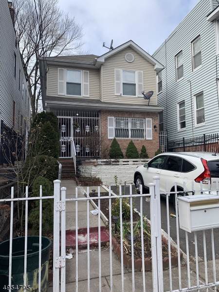 429 S 14Th St - Photo 1