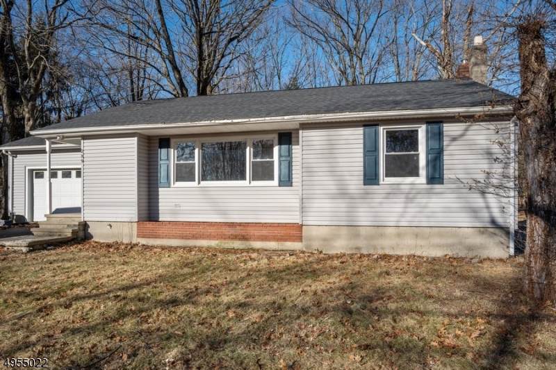 289 Fairview Ave - Photo 1