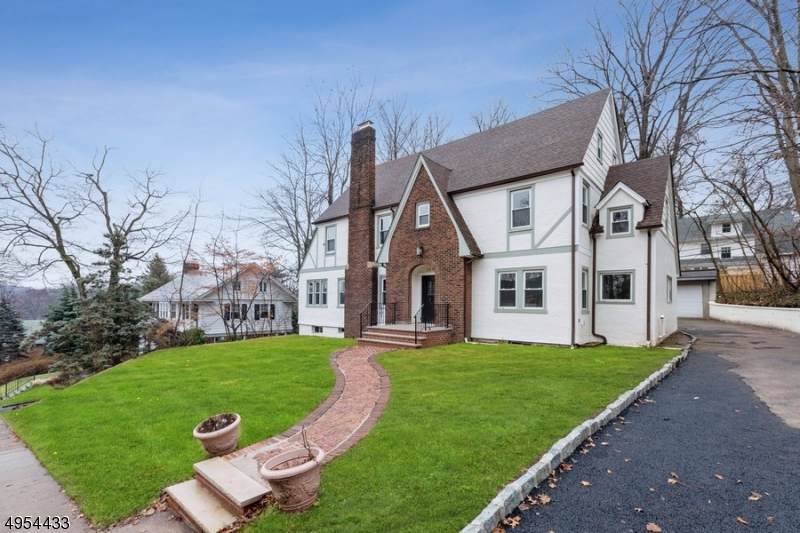 224 Highland Rd - Photo 1