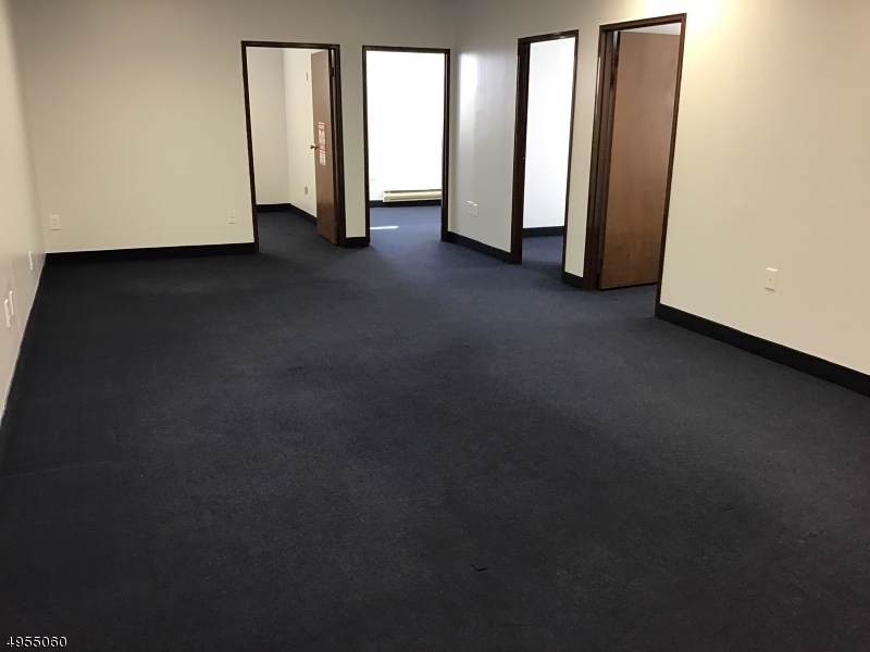 18 Overlook Ave - Photo 1