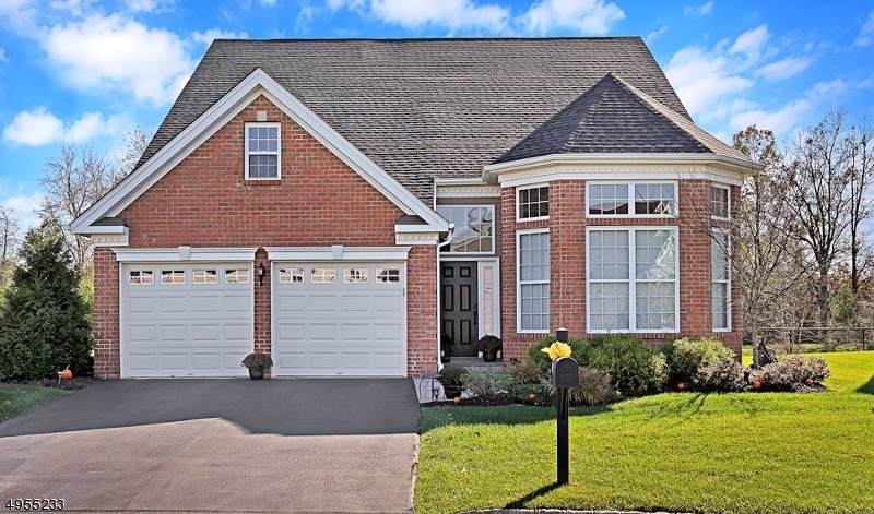 47 Ditmar Blvd - Photo 1