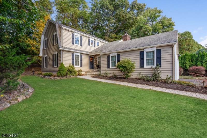7 Deerwood Trl - Photo 1