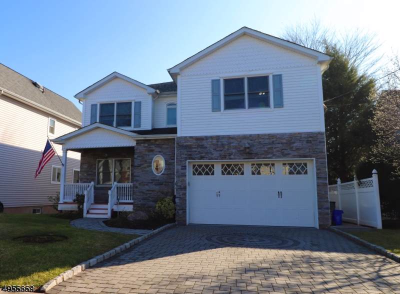12 Stanley Ave - Photo 1