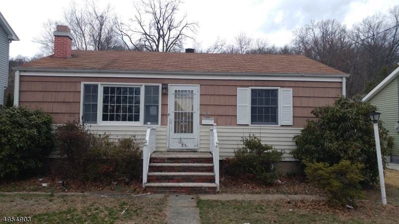 1031 Colfax Ave - Photo 1