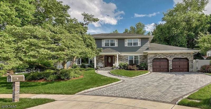 15 Welsh Ct - Photo 1