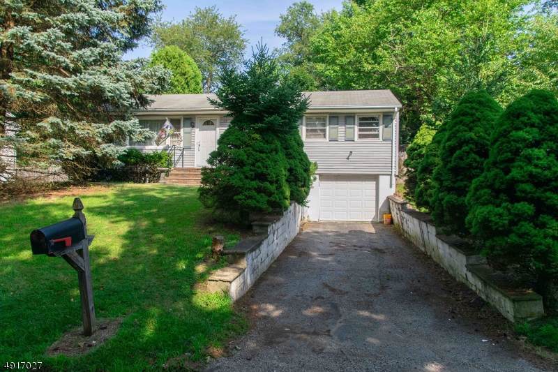 23 Circle Dr - Photo 1