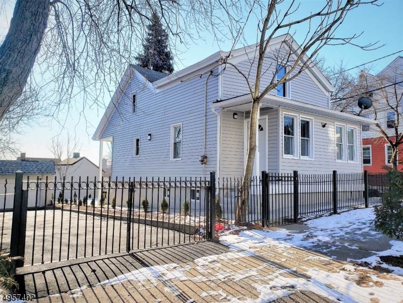 84 N 5Th St - Photo 1