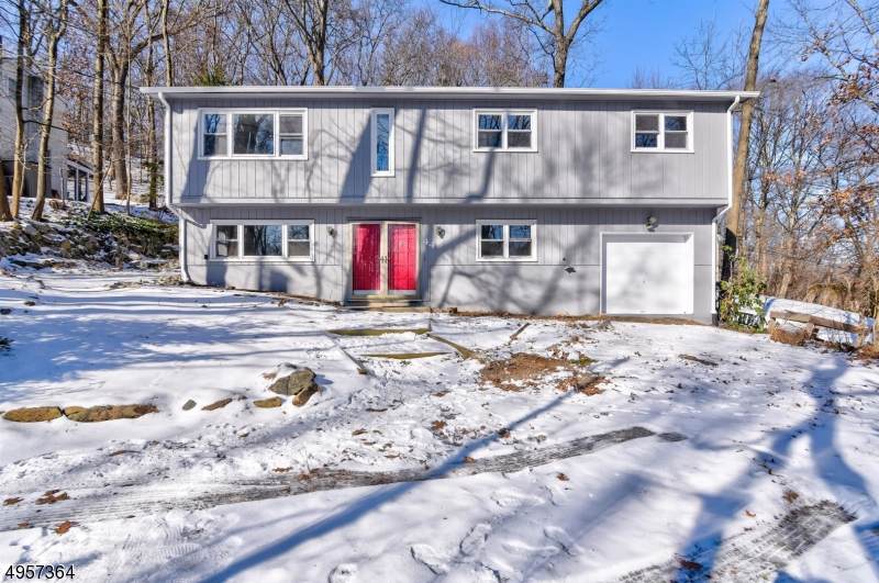44 S Crescent Dr - Photo 1