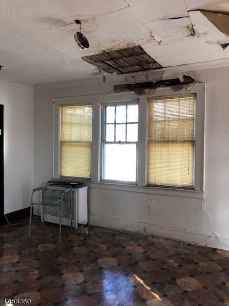 13 Fuller Pl - Photo 1