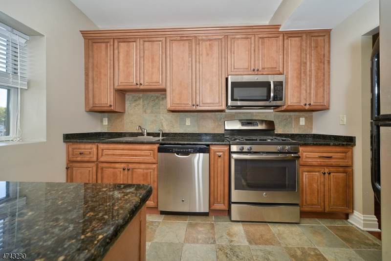 28 W Main St - Photo 1