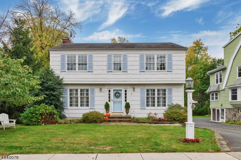 608 Springfield Ave - Photo 1