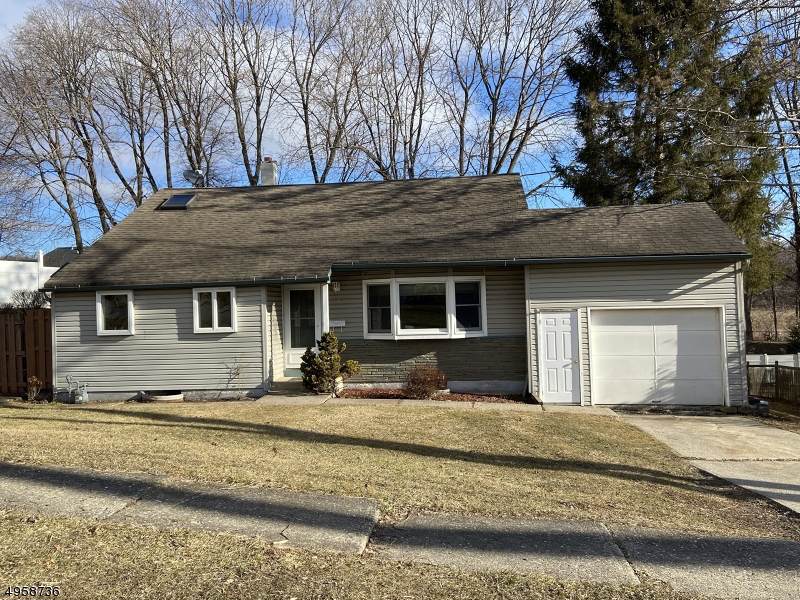 73 Pine St - Photo 1