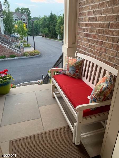 22 Howland Terrace - Photo 1