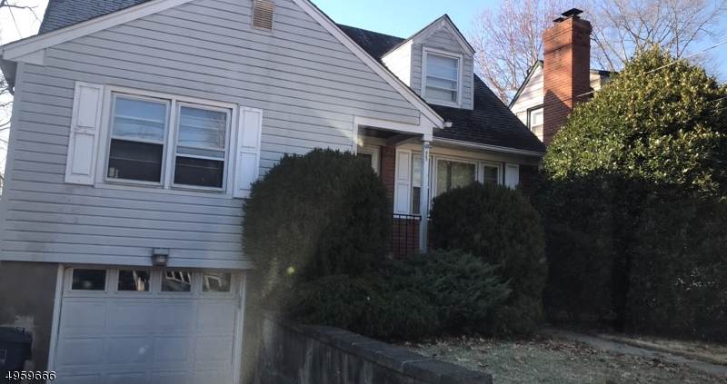 457 W Anderson St - Photo 1