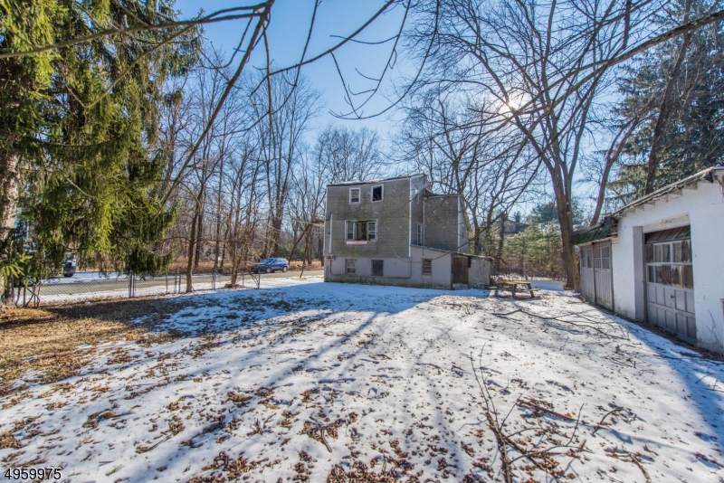 217 Dorsa Ave - Photo 1