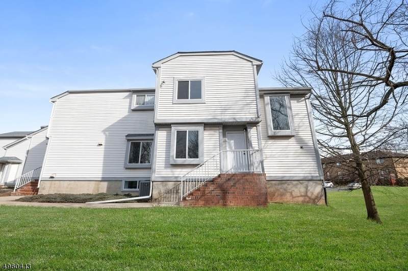 1806 Amanda Ct - Photo 1
